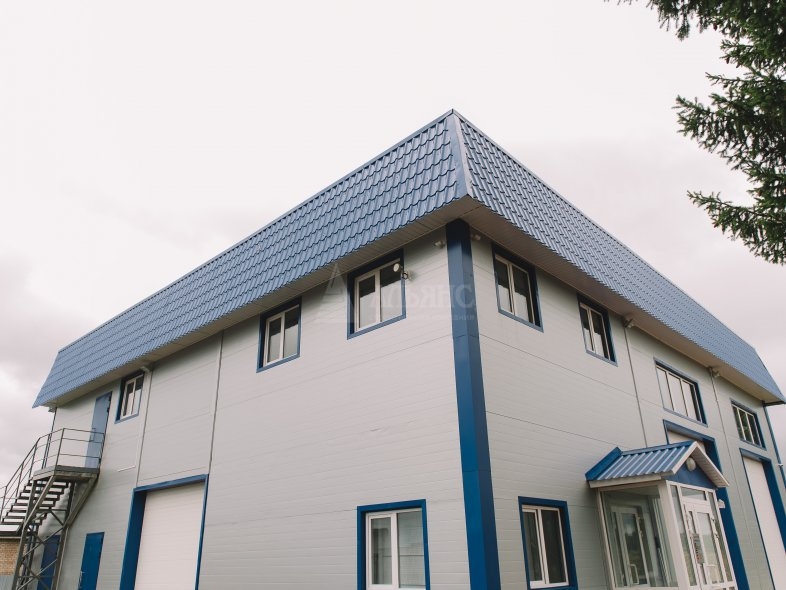 Грузовой автосервис из сэндвич-панелей - фото 12